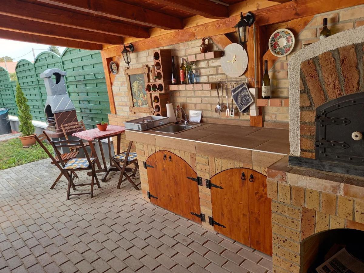 Jucus Vendeghaz Hotel Zalahalap Bagian luar foto