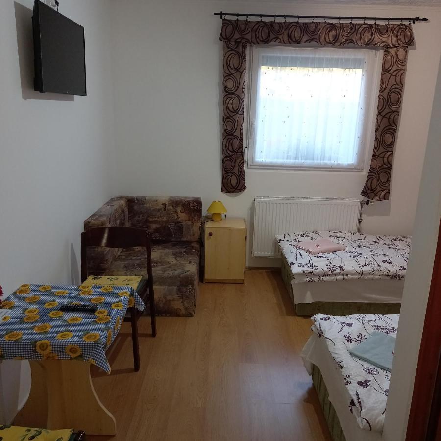 Jucus Vendeghaz Hotel Zalahalap Bagian luar foto